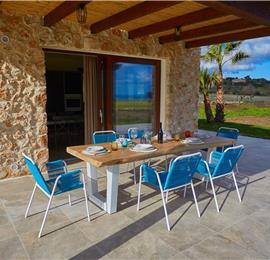 4  bedroom villa with pool, Scopello, sleeps 8